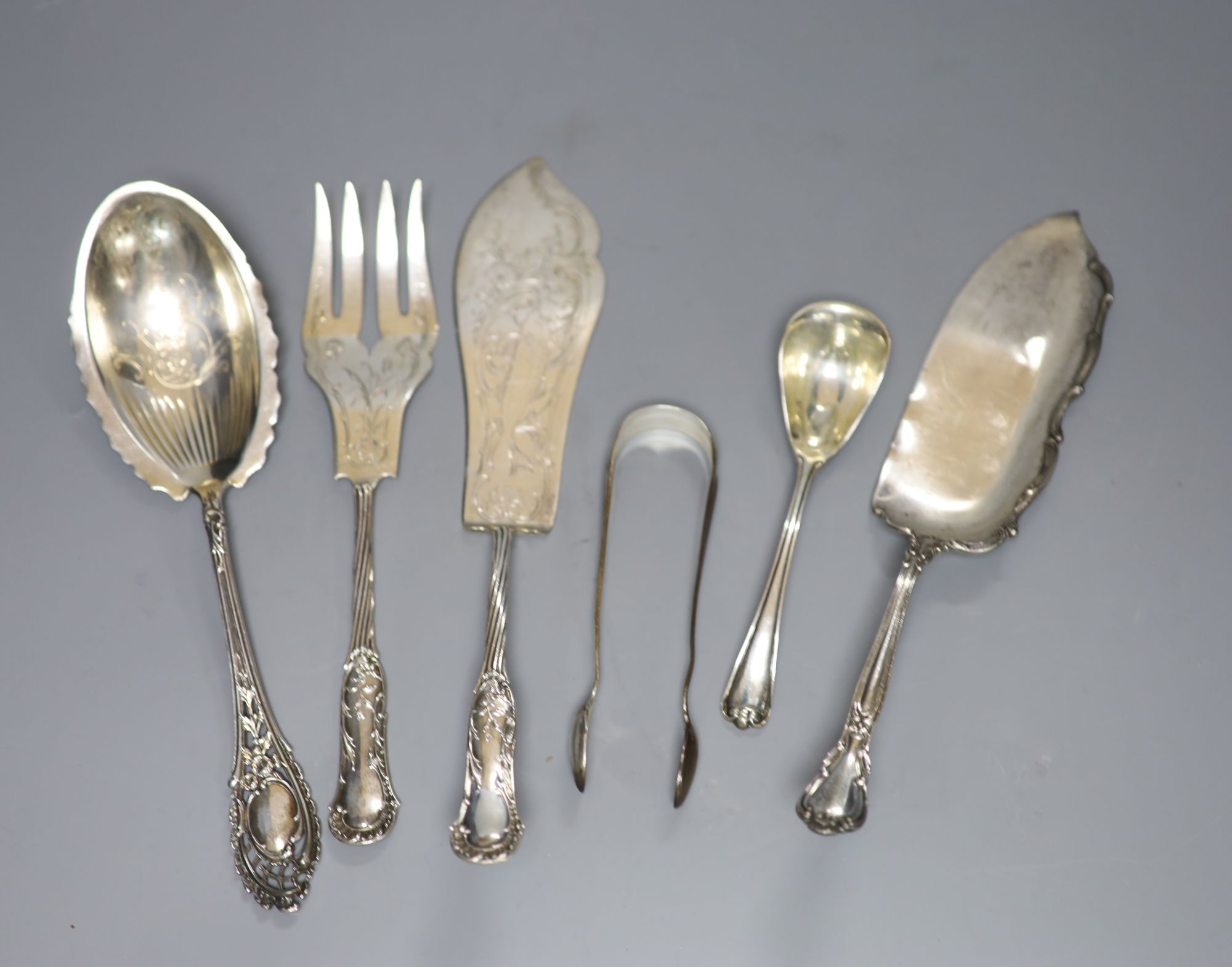 A sterling silver serving slice and a small collection of 800 standard white metal flatware, approx 15oz
